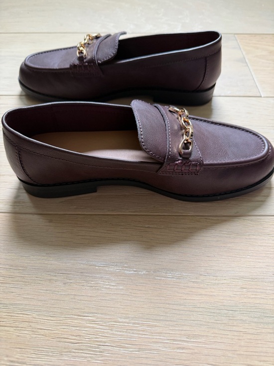 Old Navy Shoes - Old Navy Brown Faux Leather Loafers Gold Bit Detail Slip-On Flats women Size 9
